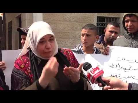 أهالي محتجزي بلاطة يطالبون الحكومة بإغلاق ملف المخيم
